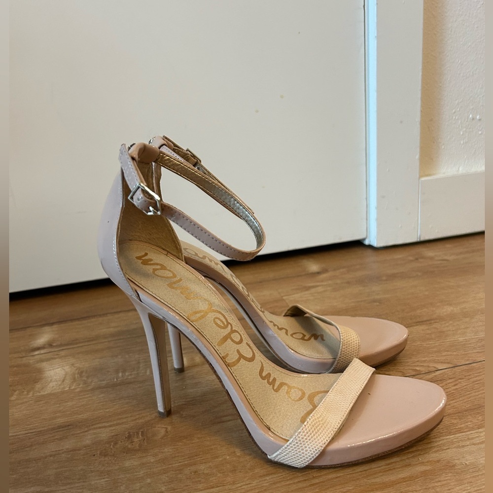 Sam Edelman nude heels